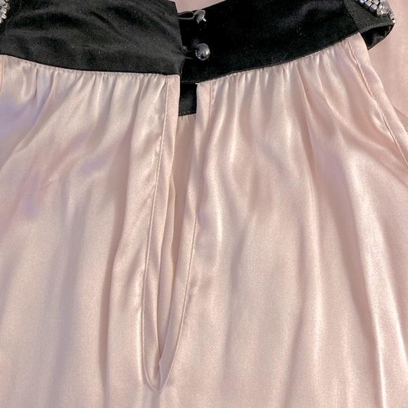 NWOT - Caché Pink Silk Sleeveless Halter Blouse Black Rhinestone Collar - Sz L* - Picture 8 of 15